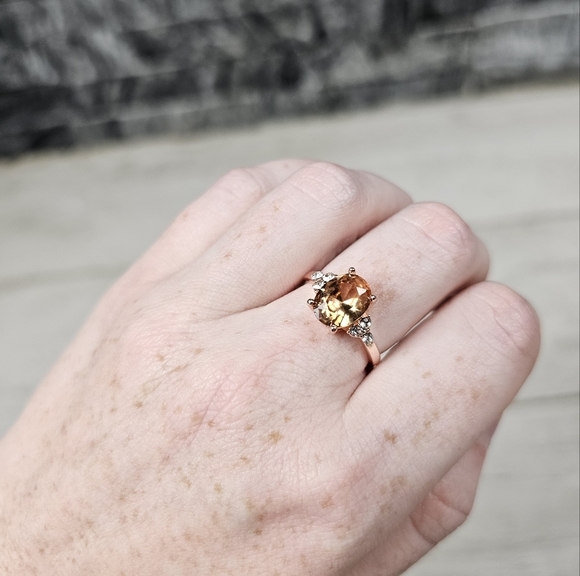 Cognac Zircon Rose Gold Cluster Ring - Picture 3 of 9